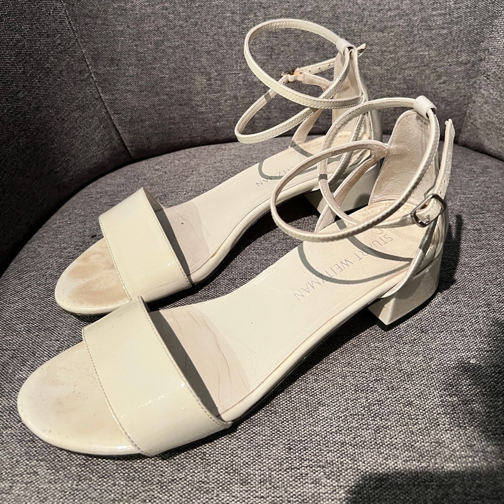 Stuart Weitzman Strappy Cream White Sandals Size 9 9M